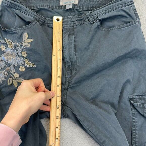 Sundance Vivant Embroidered Cargo Joggers Gray Floral Womens Size 8 Boho - Picture 3 of 7